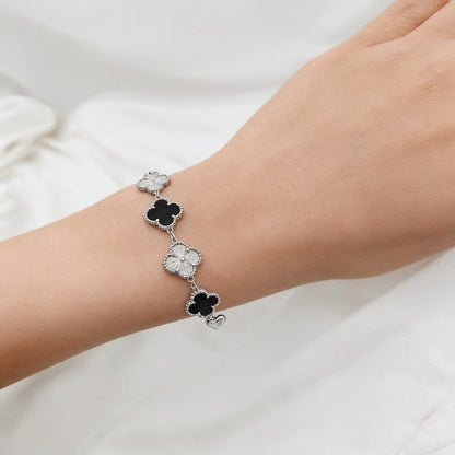 Dual-Tone Quatrefoil Onyx Bracelet in 925 Silver