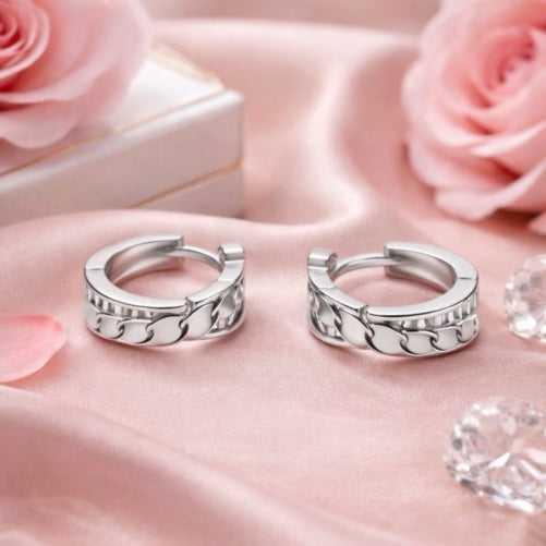 Chain Link Huggie Hoop Earrings in 925 Silver